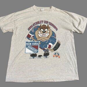 Vtg New York Rangers Hockey Shirt NHL NY Rangers Looney Tunes Shirt tee